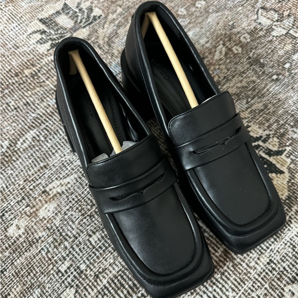 NA-KD Squared Toe Heeled Loafers - Picture 11 of 12